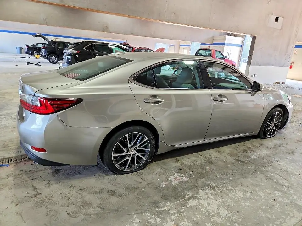 2017 LEXUS ES 350  