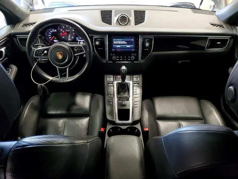 2018 PORSCHE MACAN S  