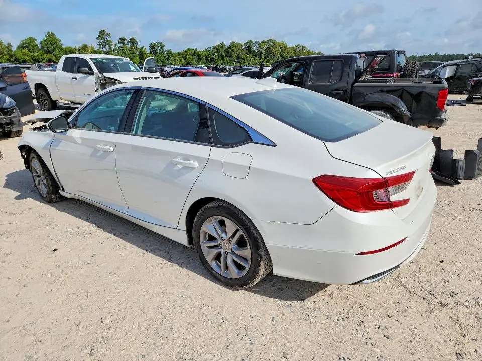 2020 HONDA ACCORD LX  