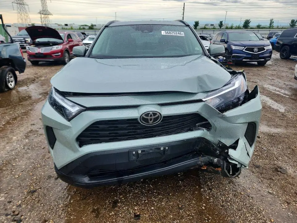 2023 TOYOTA RAV4 XLE  