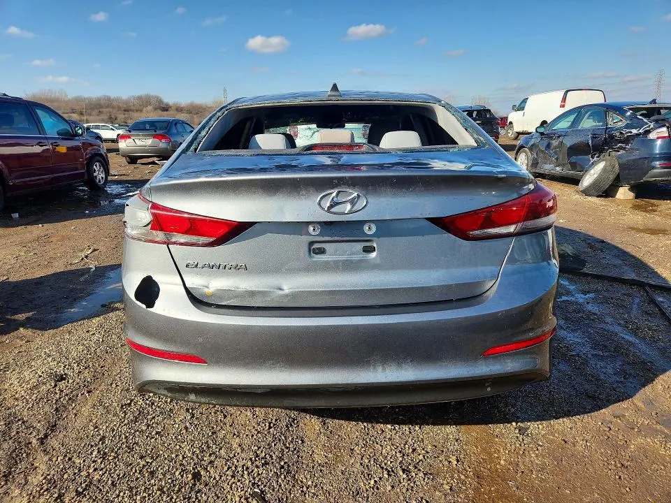2017 HYUNDAI ELANTRA SE  