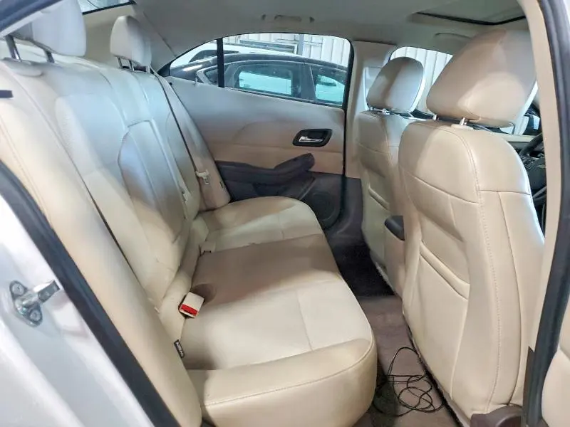 2015 CHEVROLET MALIBU 1LT  