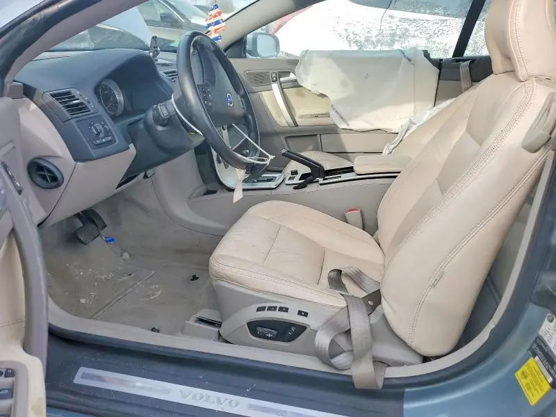 2012 VOLVO C70 T5  
