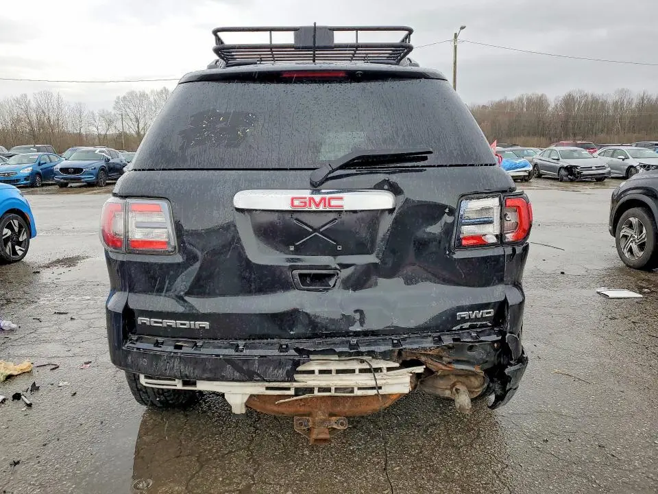 2015 GMC ACADIA SLE  
