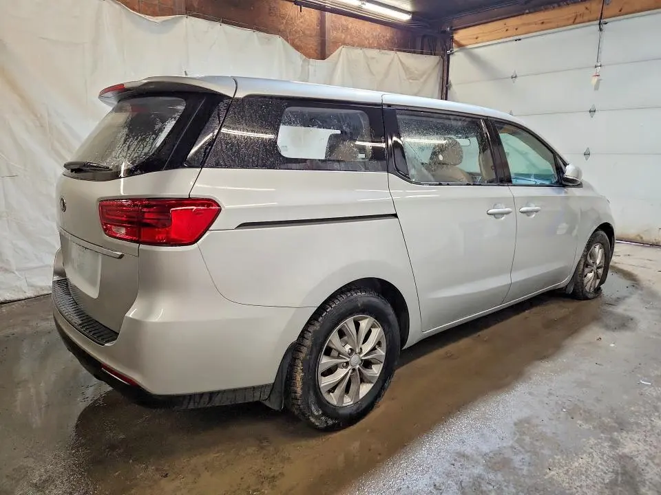 2020 KIA SEDONA L  