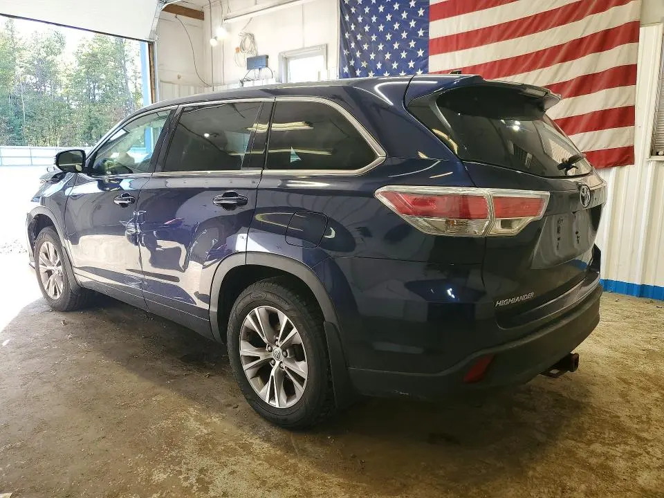 2014 TOYOTA HIGHLANDER LE PLUS  