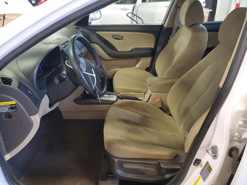 2010 HYUNDAI ELANTRA GLS  
