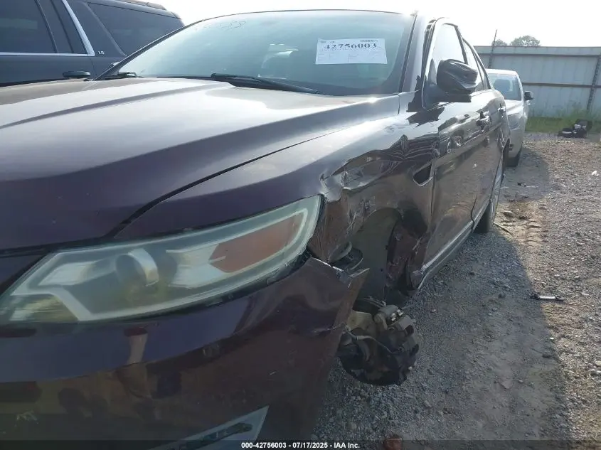 2011 FORD TAURUS LIMITED