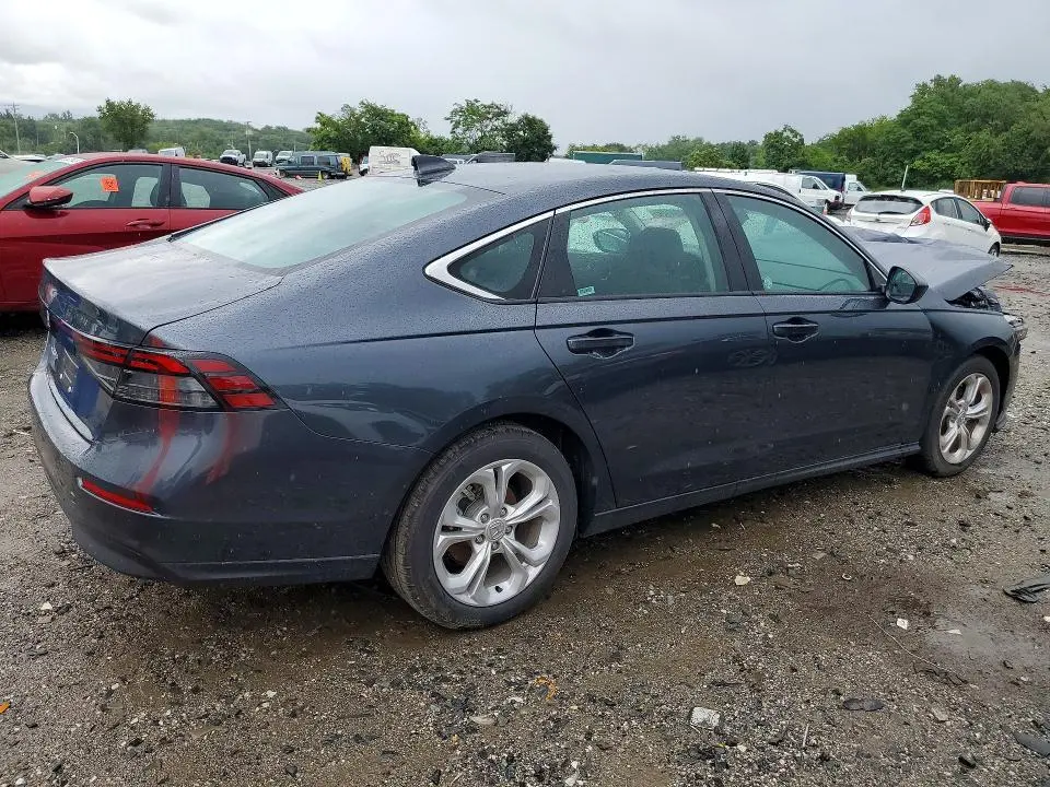 2025 HONDA ACCORD LX  