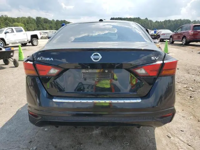 2021 NISSAN ALTIMA SV  