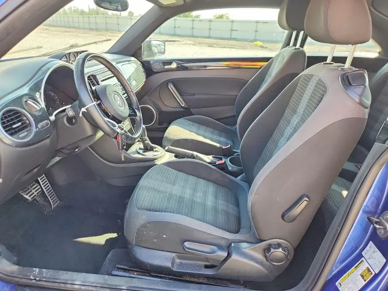 2012 VOLKSWAGEN BEETLE TURBO  