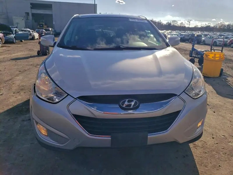 2013 HYUNDAI TUCSON GLS  