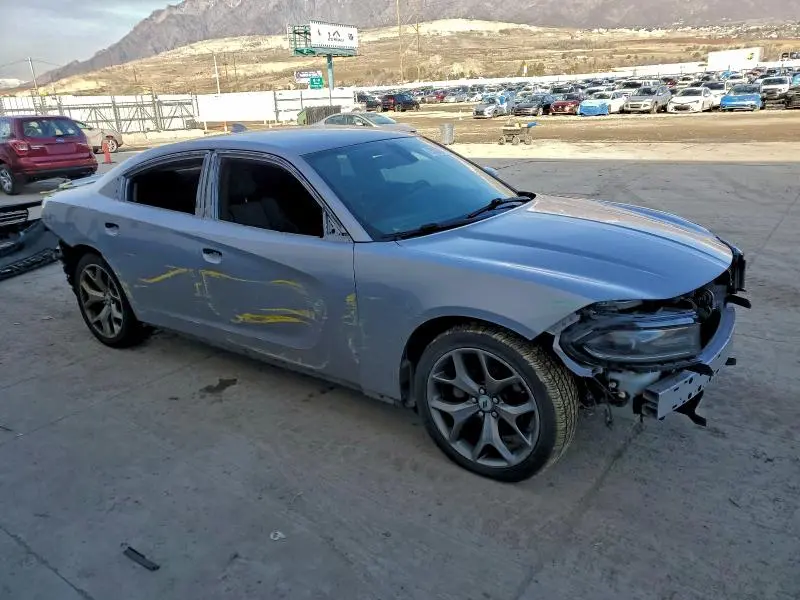 2017 DODGE CHARGER SXT  
