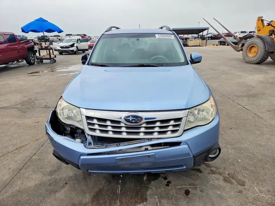 2011 SUBARU FORESTER LIMITED  