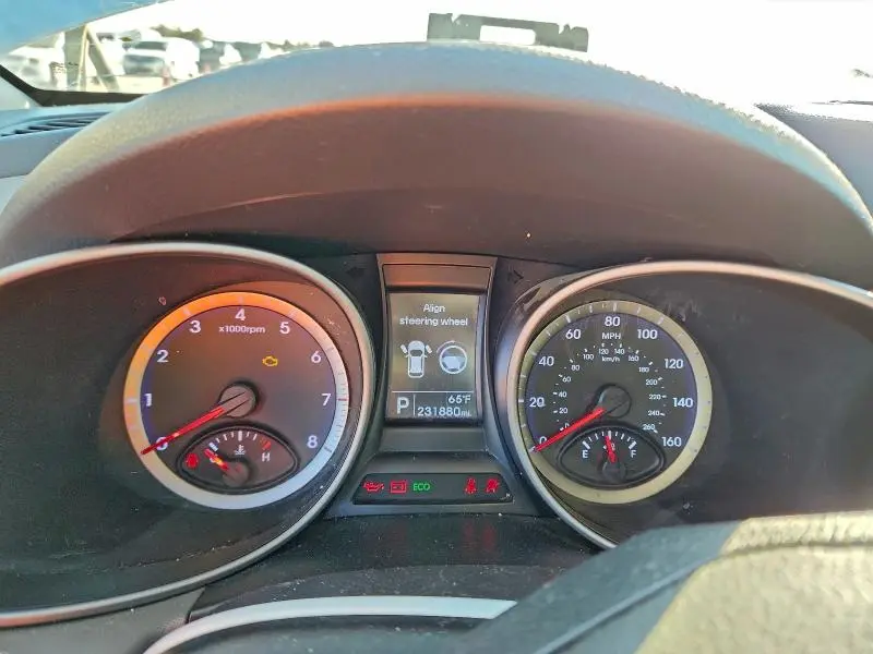 2016 HYUNDAI SANTA FE SE  