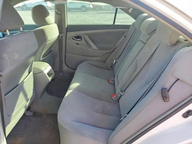 2011 TOYOTA CAMRY BASE  