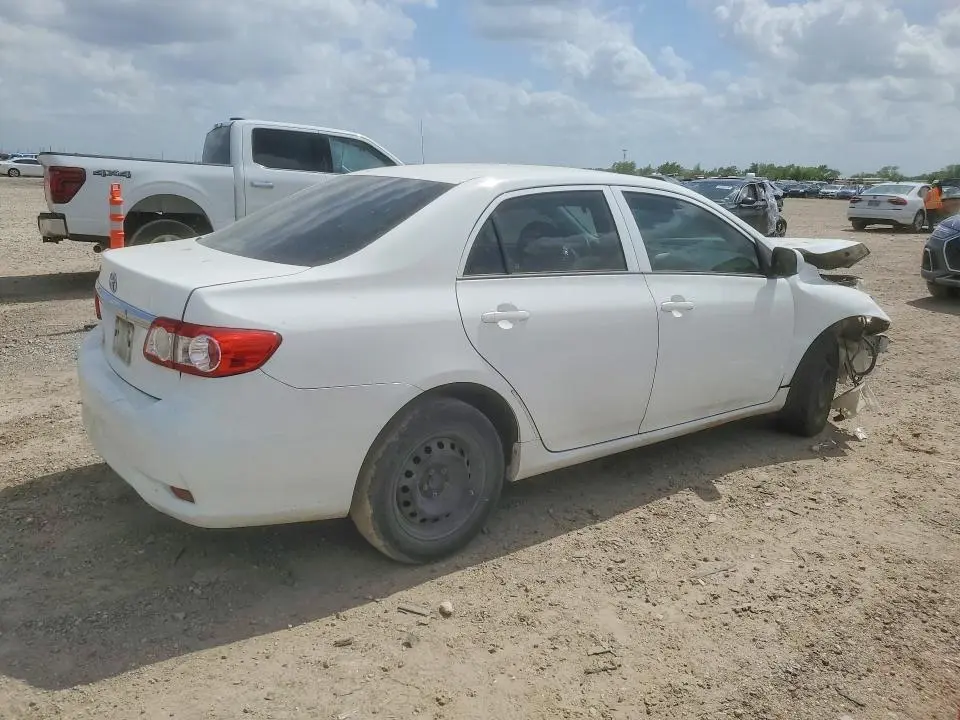2013 TOYOTA COROLLA L  