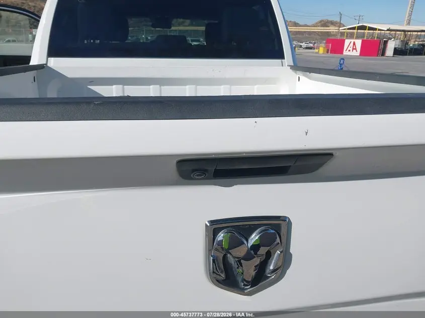 2019 RAM 1500 CLASSIC  