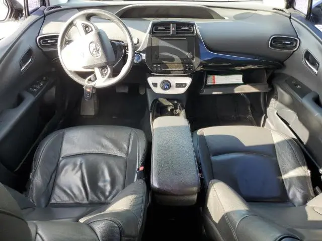 2017 TOYOTA PRIUS   