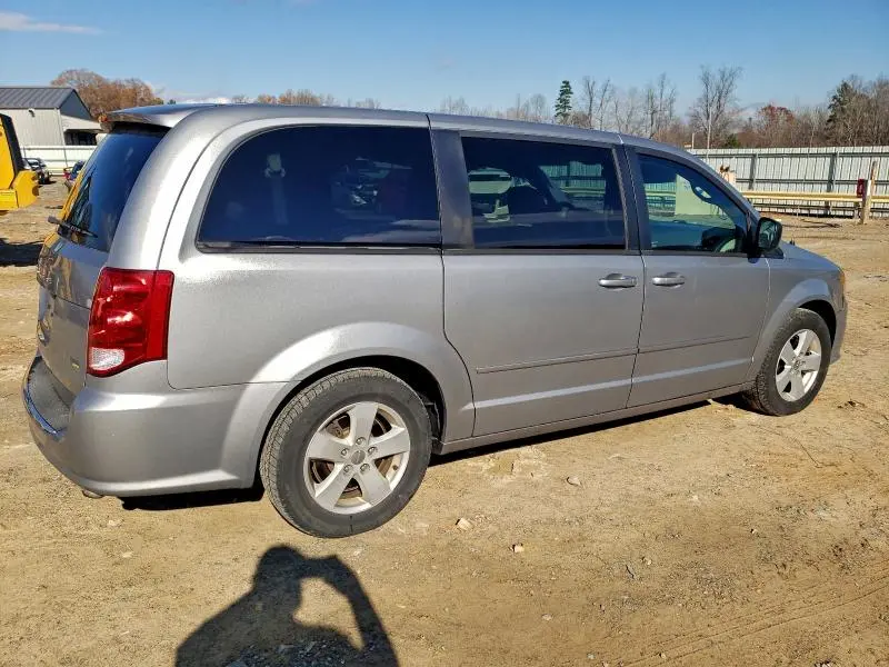 2013 DODGE GRAND CARAVAN SE  