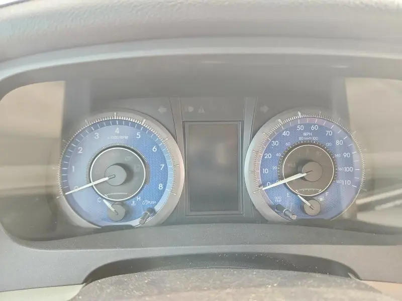 2015 TOYOTA SIENNA XLE 8-PASSENGER  