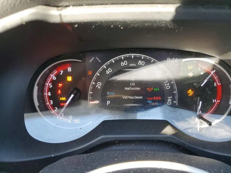 2023 TOYOTA RAV4 XLE  