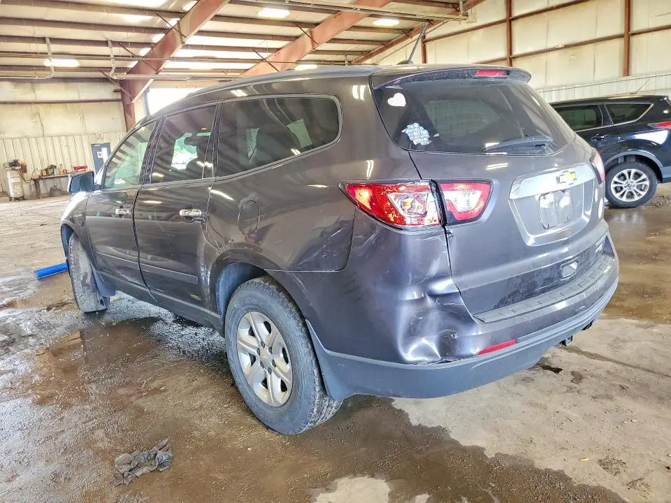 2013 CHEVROLET TRAVERSE LS  
