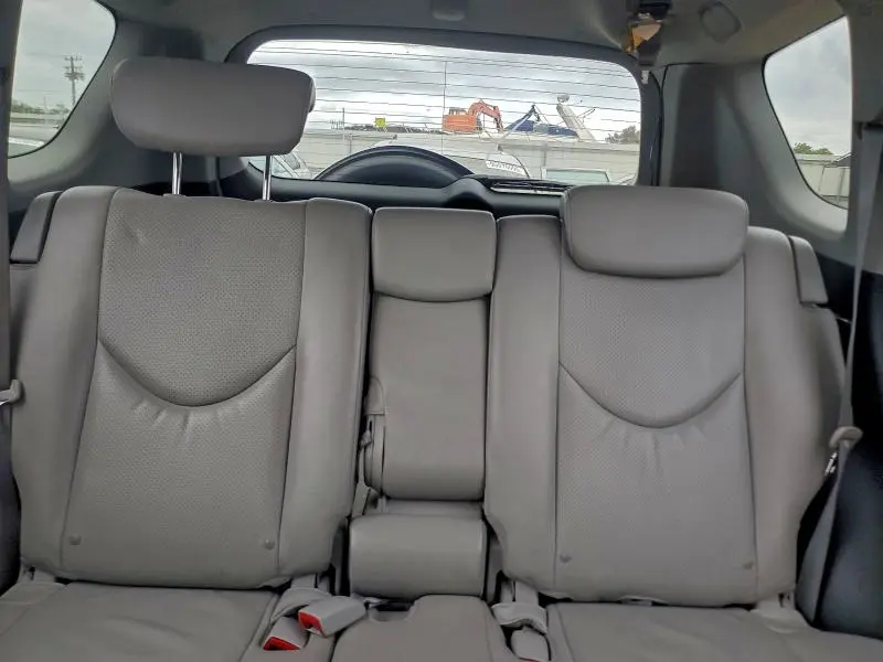 2011 TOYOTA RAV4 LIMITED  