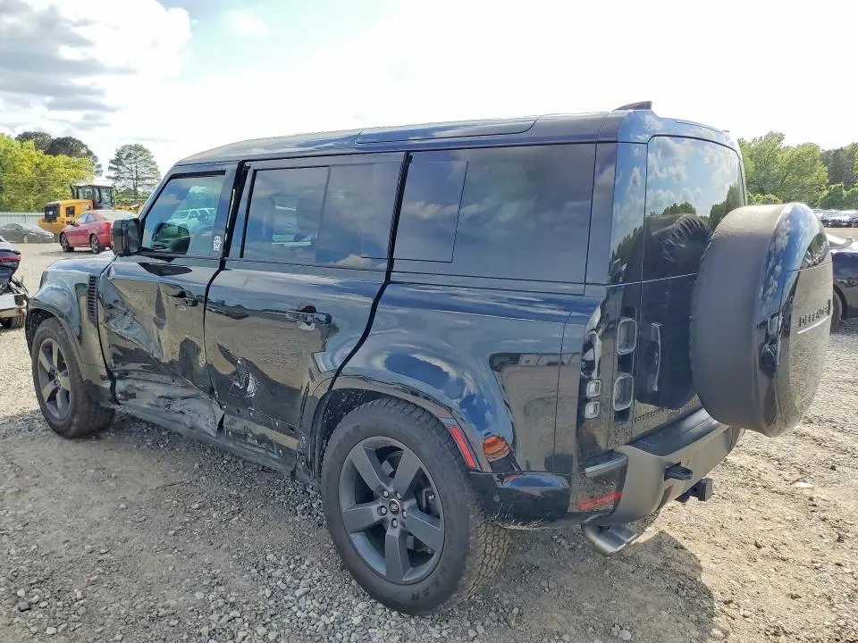 2025 LAND ROVER DEFENDER 110  