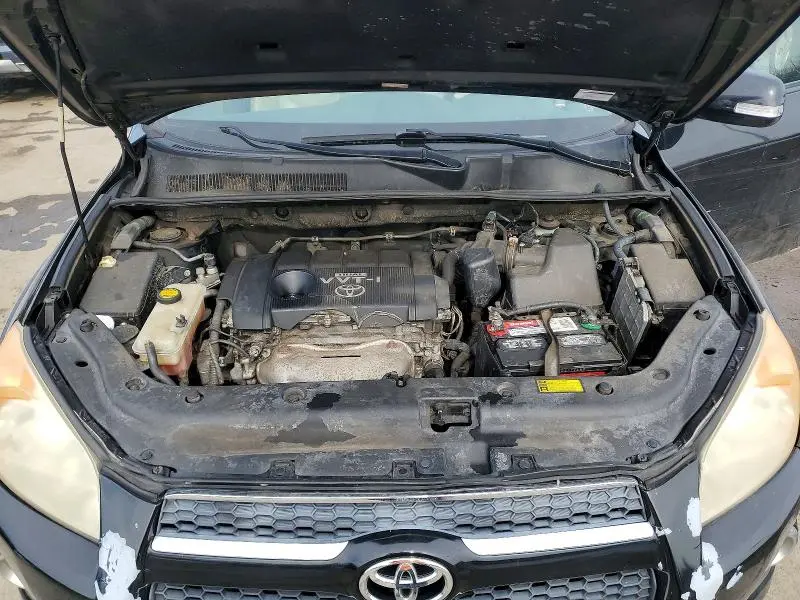 2010 TOYOTA RAV4 LIMITED  