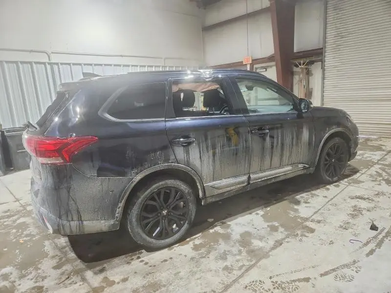 2018 MITSUBISHI OUTLANDER SE  