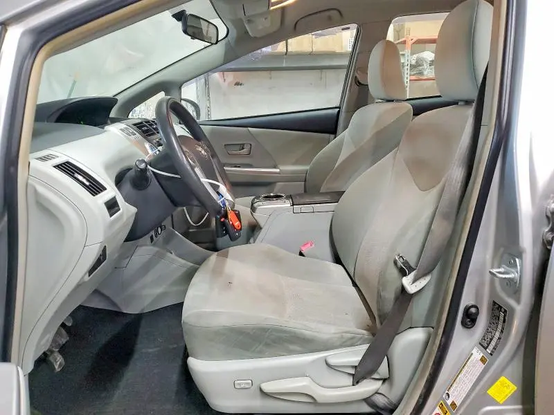 2012 TOYOTA PRIUS V   