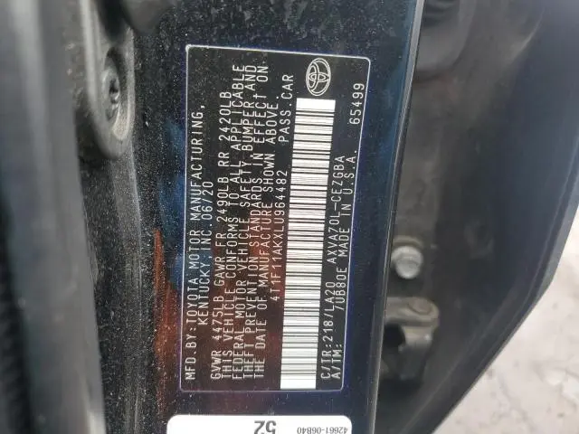 2020 TOYOTA CAMRY XLE  