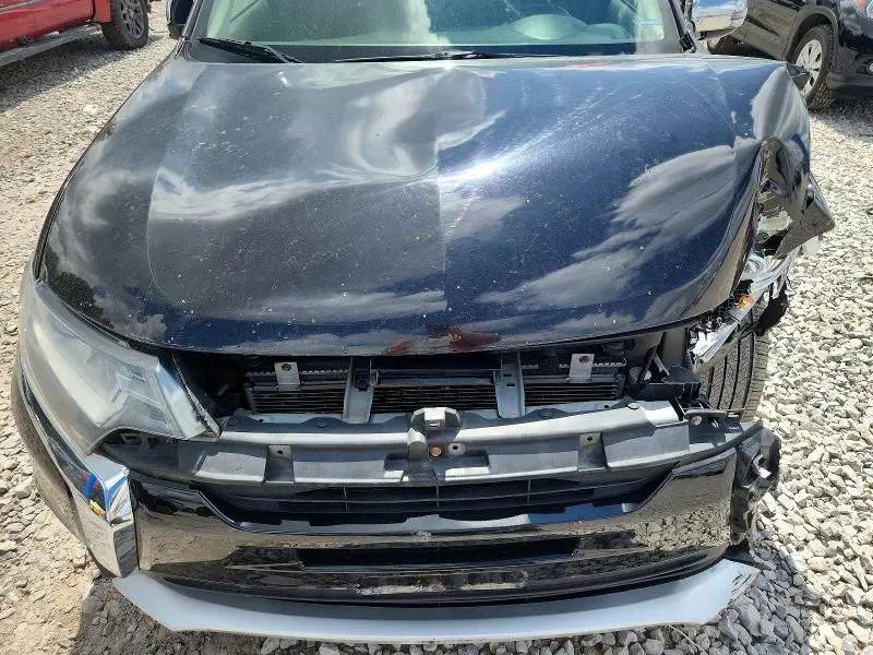2016 MITSUBISHI OUTLANDER SE  
