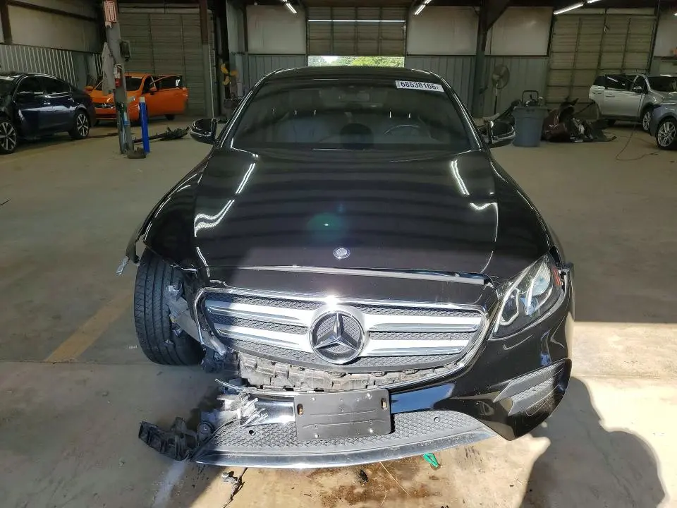 2017 MERCEDES-BENZ E 300  