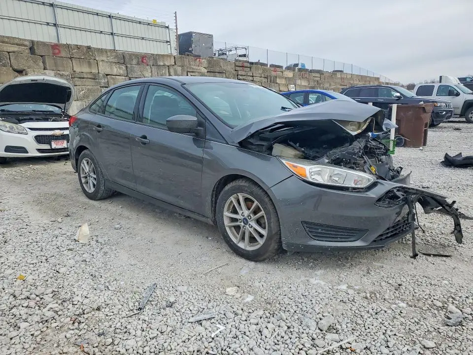 2018 FORD FOCUS SE  