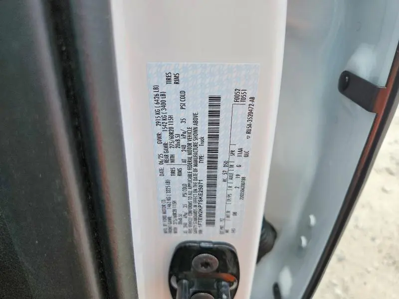 2025 FORD F150 STX  
