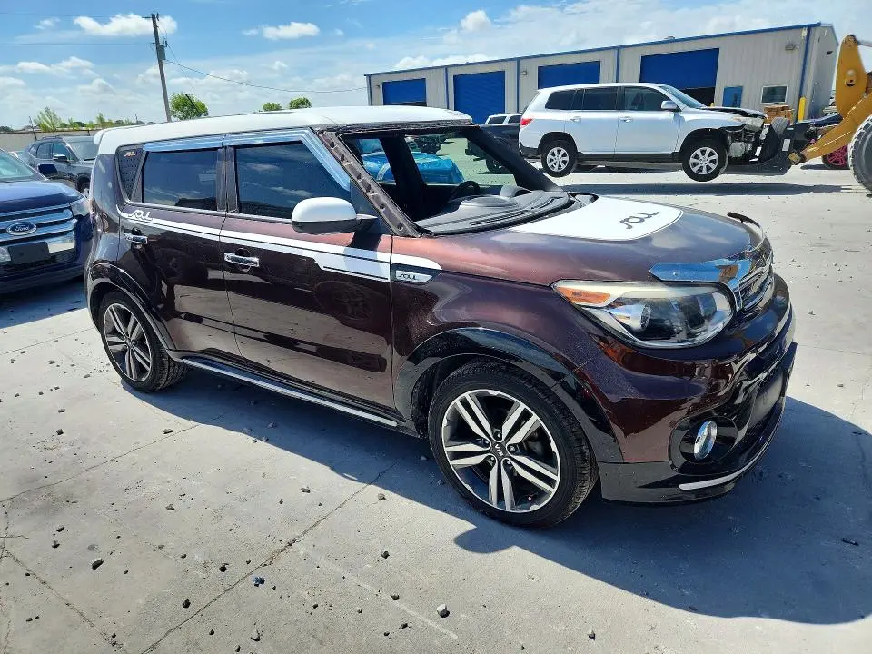2017 KIA SOUL +  