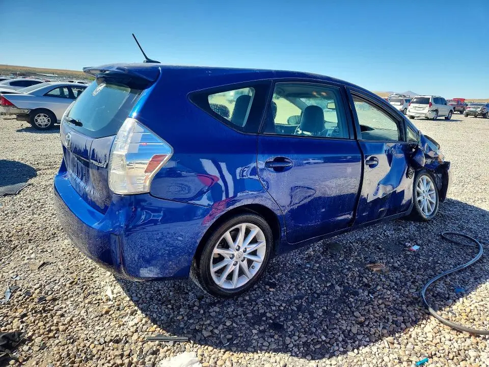 2013 TOYOTA PRIUS V FIVE  