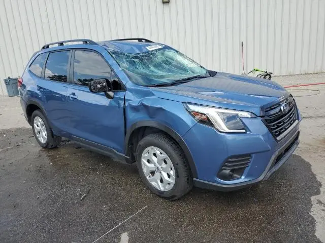 2024 SUBARU FORESTER   