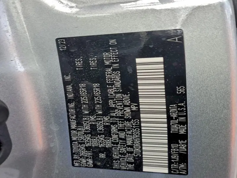 2024 TOYOTA HIGHLANDER LE  