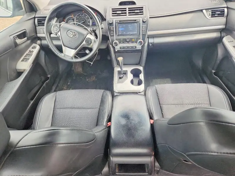 2014 TOYOTA CAMRY SE  