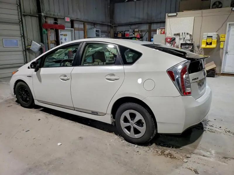 2013 TOYOTA PRIUS   