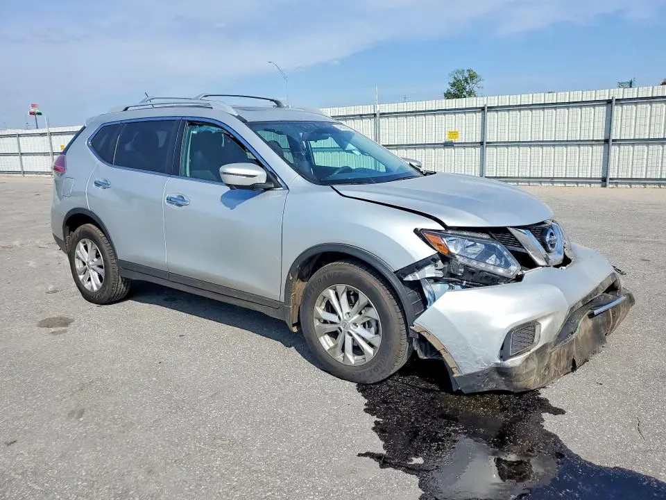 2016 NISSAN ROGUE SV  