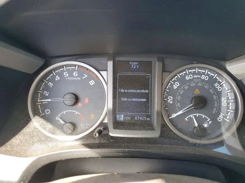 2019 TOYOTA TACOMA SR5 V6  