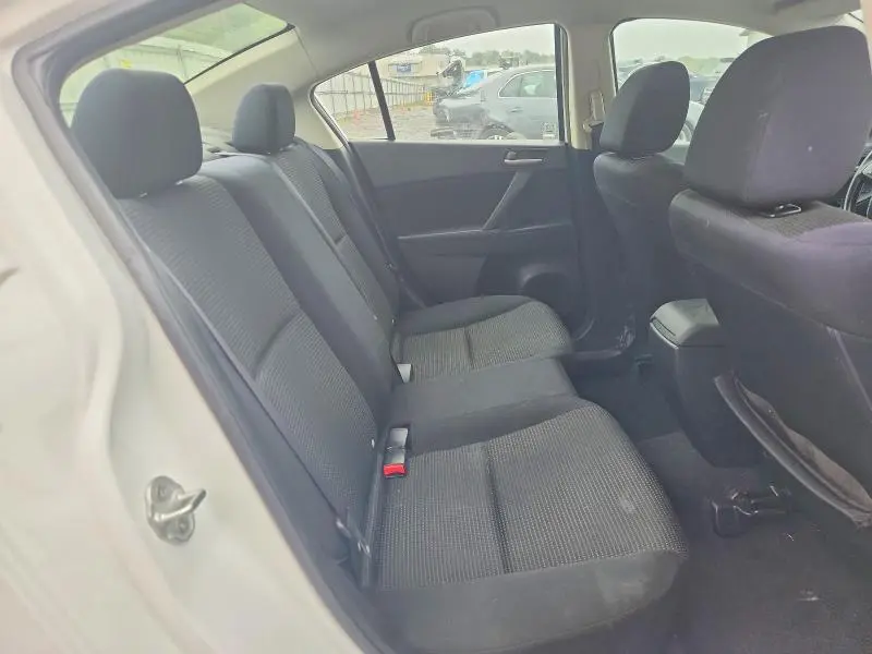 2013 MAZDA 3 I  