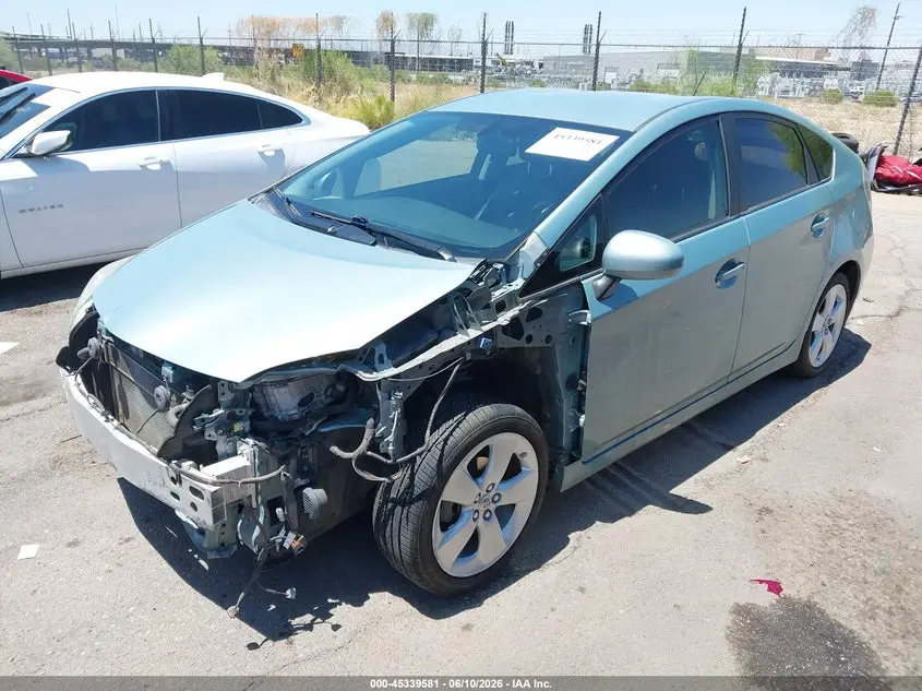 2013 TOYOTA PRIUS FIVE