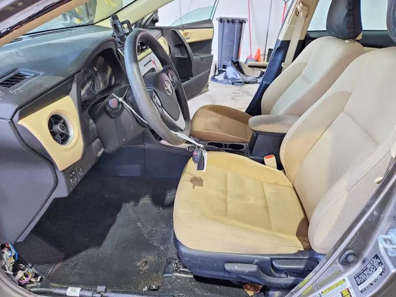 2019 TOYOTA COROLLA LE  