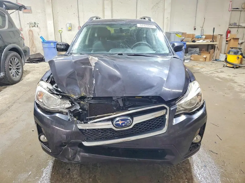 2017 SUBARU CROSSTREK LIMITED  