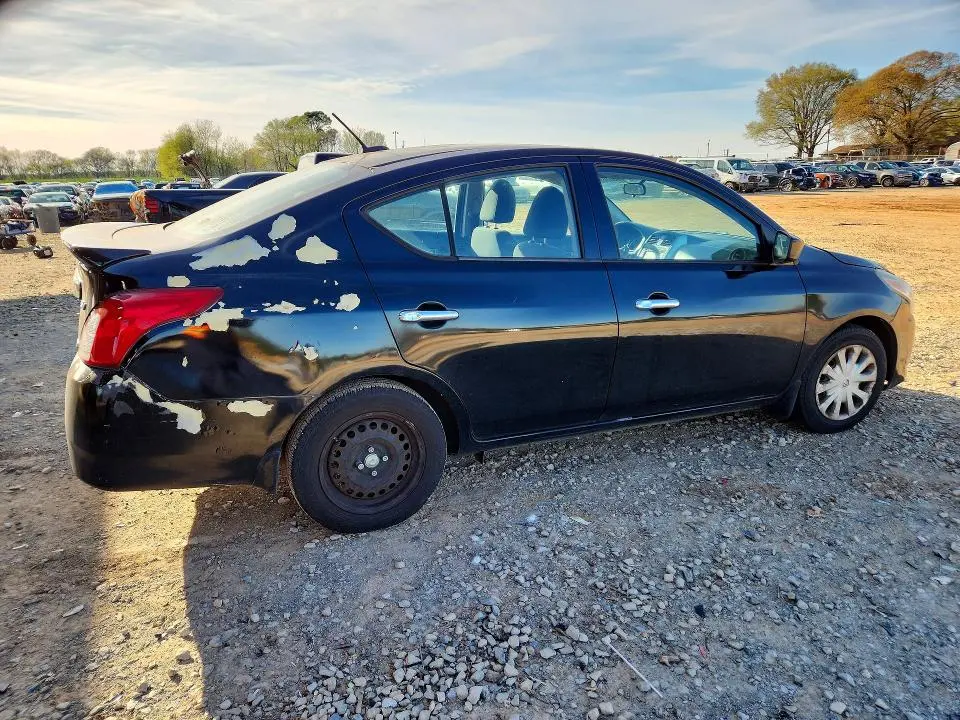 2016 NISSAN VERSA 1.6 SV  